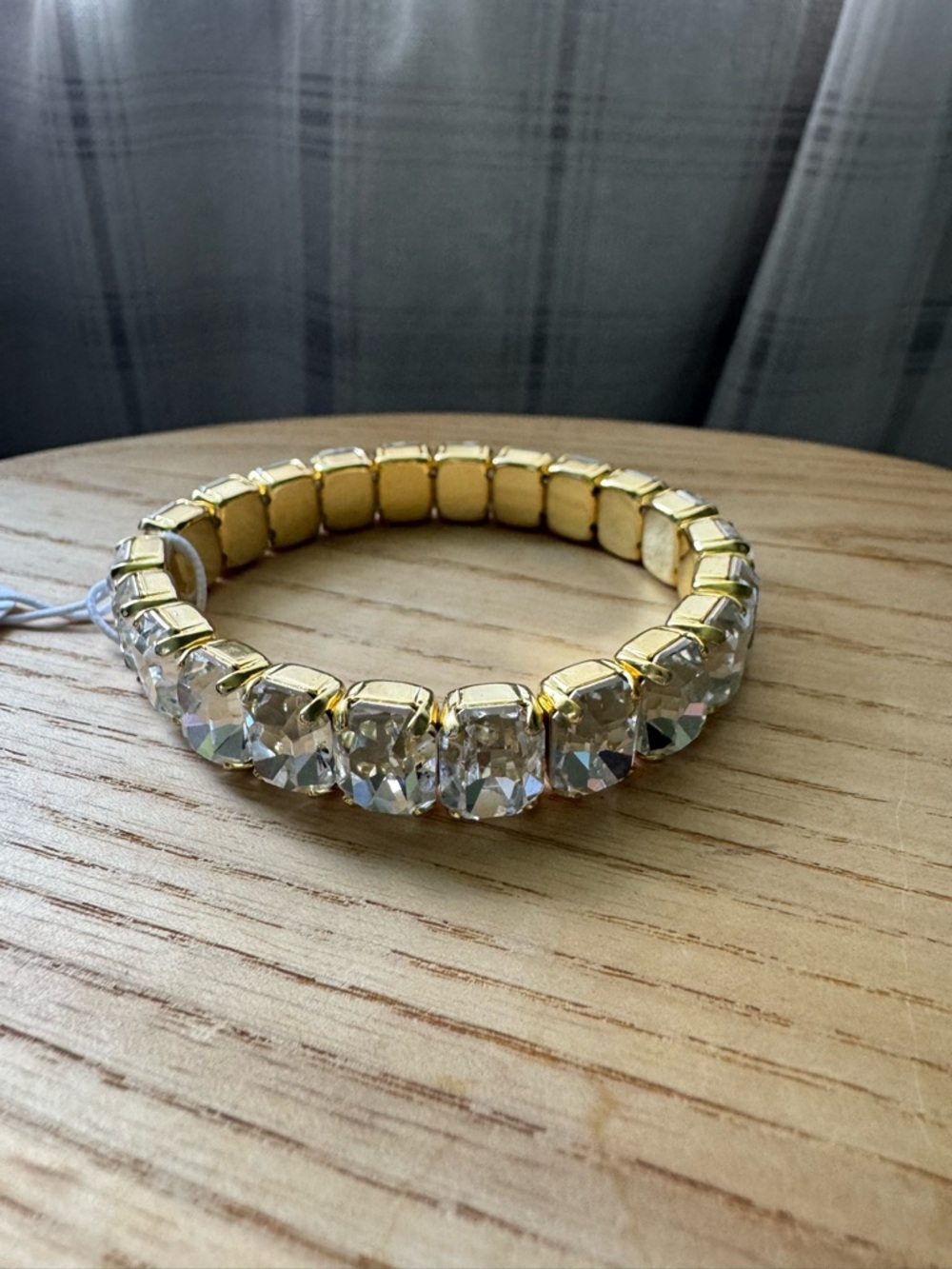 Sorrelli Octavia Gold and Clear Crystal Stretch Bracelet - Picture 2 of 2
